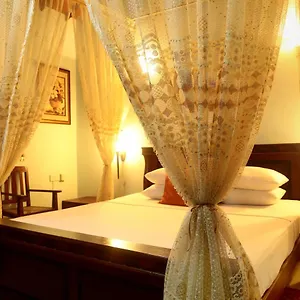 https://the-castle-no-140-dobagahakanda-wattaadiambalama-road.kandyhotelsnow.com